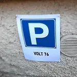 Volt76 - * Como