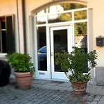 Volt76 - Como